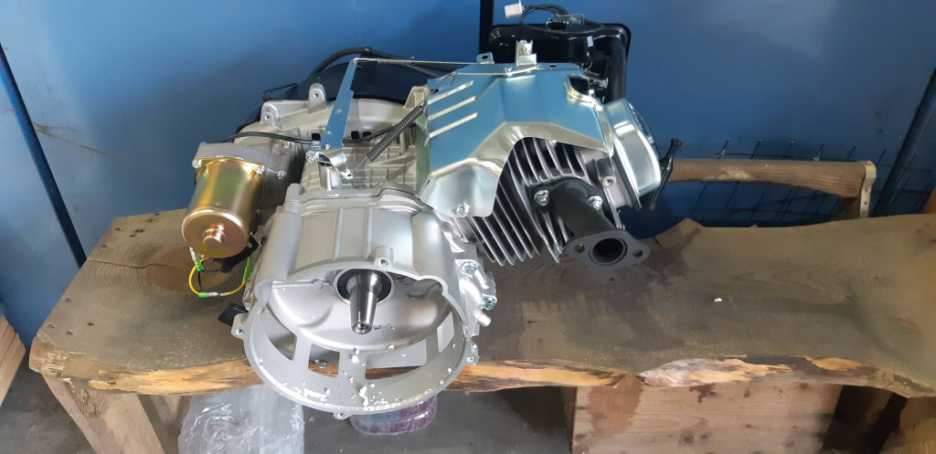 Двигатель бензиновый KM190FD для SGG 5000EHNA-6000(..) (арт.станции 1600..) / Engine Assembly (01.05.TSS190FD-101-H25A-1) 030023